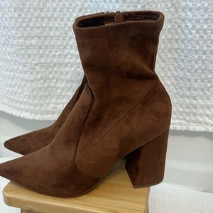 Women’s, sock bootie, size 10